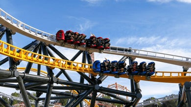 Just chilling at [Six Flags Magic Mountain]. 10 of their major rides are  closed : r/rollercoasters