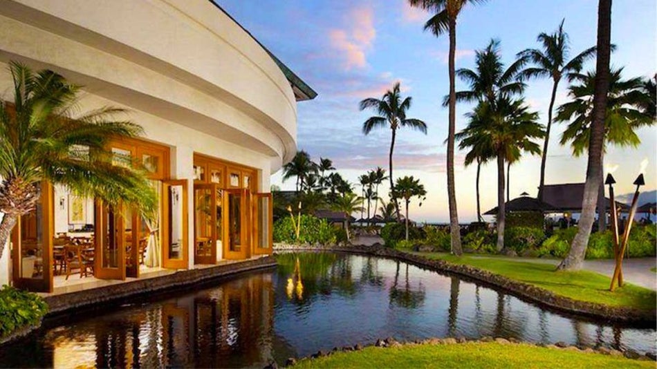 Maui vs Oahu Which is Better? Tripster Travel Guide