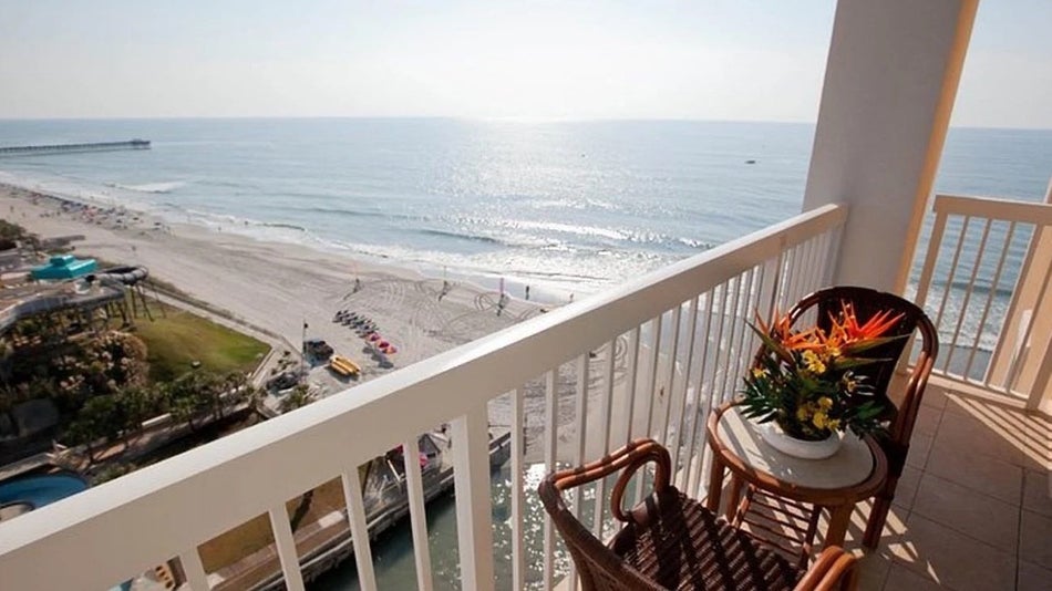 Fine Dining Myrtle Beach 🍸️ 13 Best for Your Next Date Night