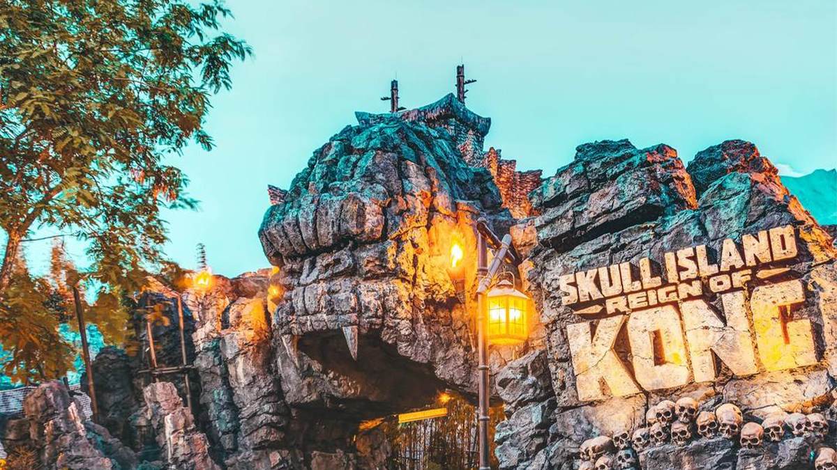 Close up photo to the entrance of the Non Skull Island ride at Universal Studios in Orlando, Florida, USA