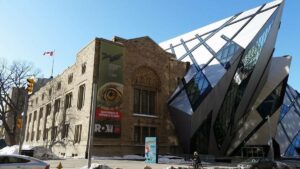 Exterior view of Royal Ontario Museum in Toronto