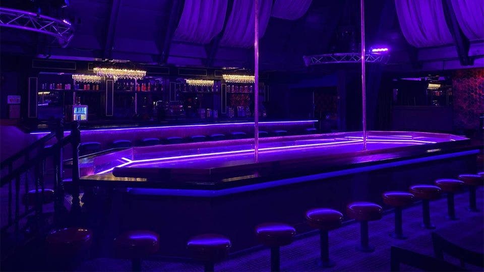 Best Bachelor Party Destinations 🍺 14 Places For Ultimate Parties