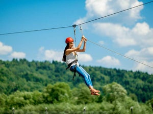Ziplining in Gatlinburg: 5 of the Best Tours