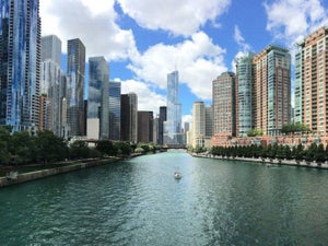 13 Must-See Famous Buildings in Chicago