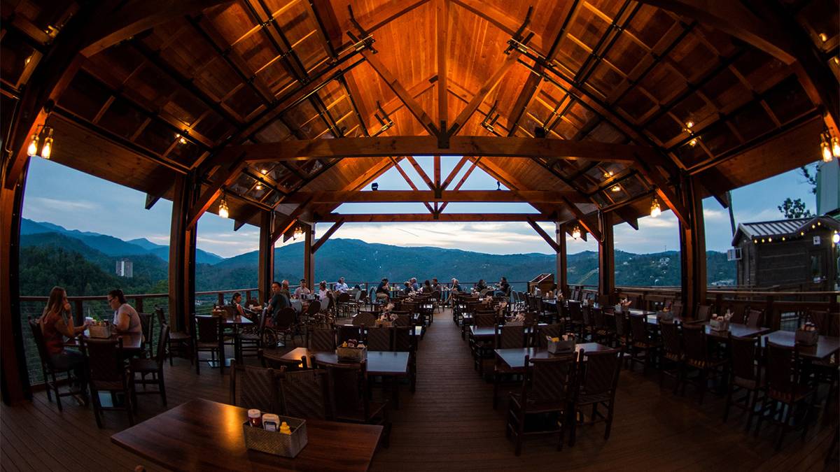 Wide shot of the Cliff Top Grill and Bar at dusk at Anakeesta in Gatlinburg, Tennessee, USA