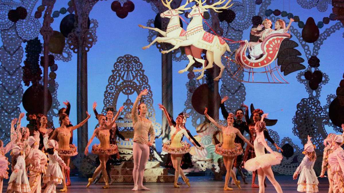 ballet dancers on stage perfoming the nutcracker