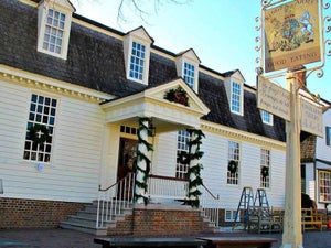 Dine at one of Colonial Williamsburg's Historic Taverns