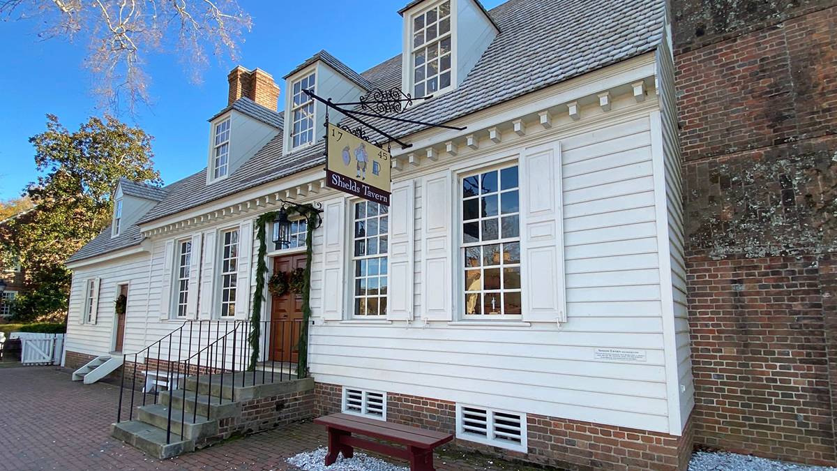 exterior view of Shield's Tavern in the summer in colonial Williamsburg, Virginia, USA