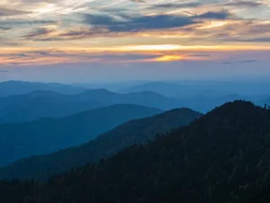 5 Must-See Smoky Mountain Sights