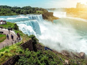 Visiting Niagara Falls: Everything You Need to Know