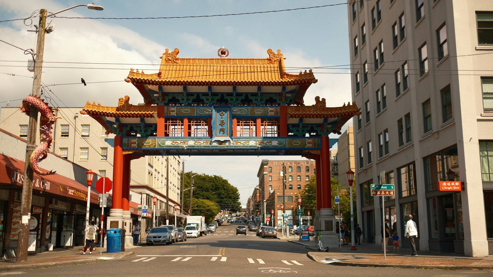 Large asian gate in an urban setting