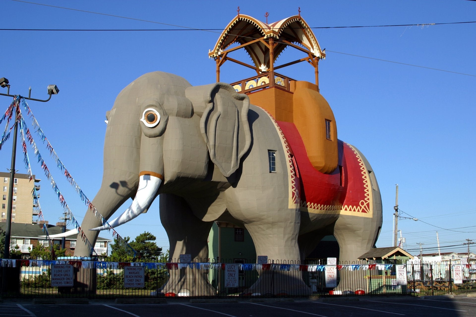 elephant statue