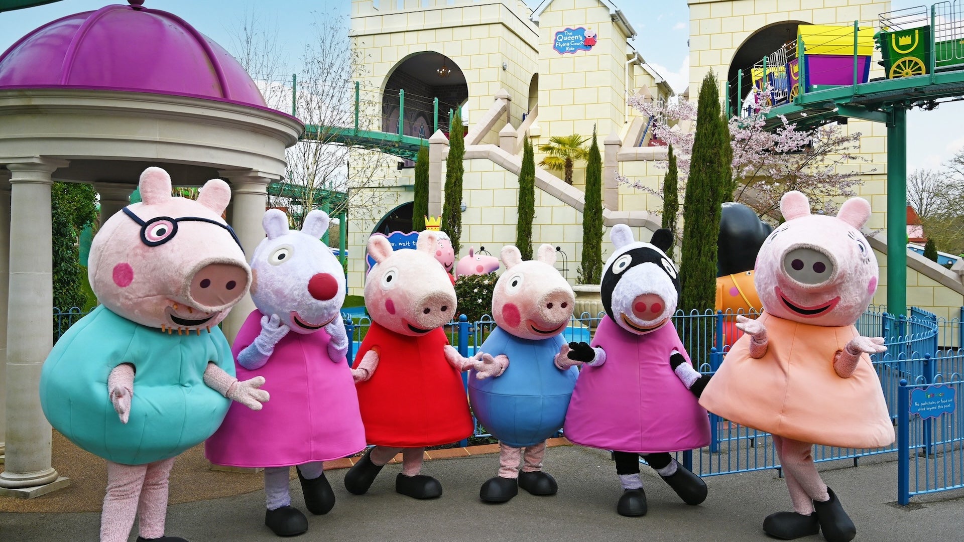 Peppa pig and friends in a theme park