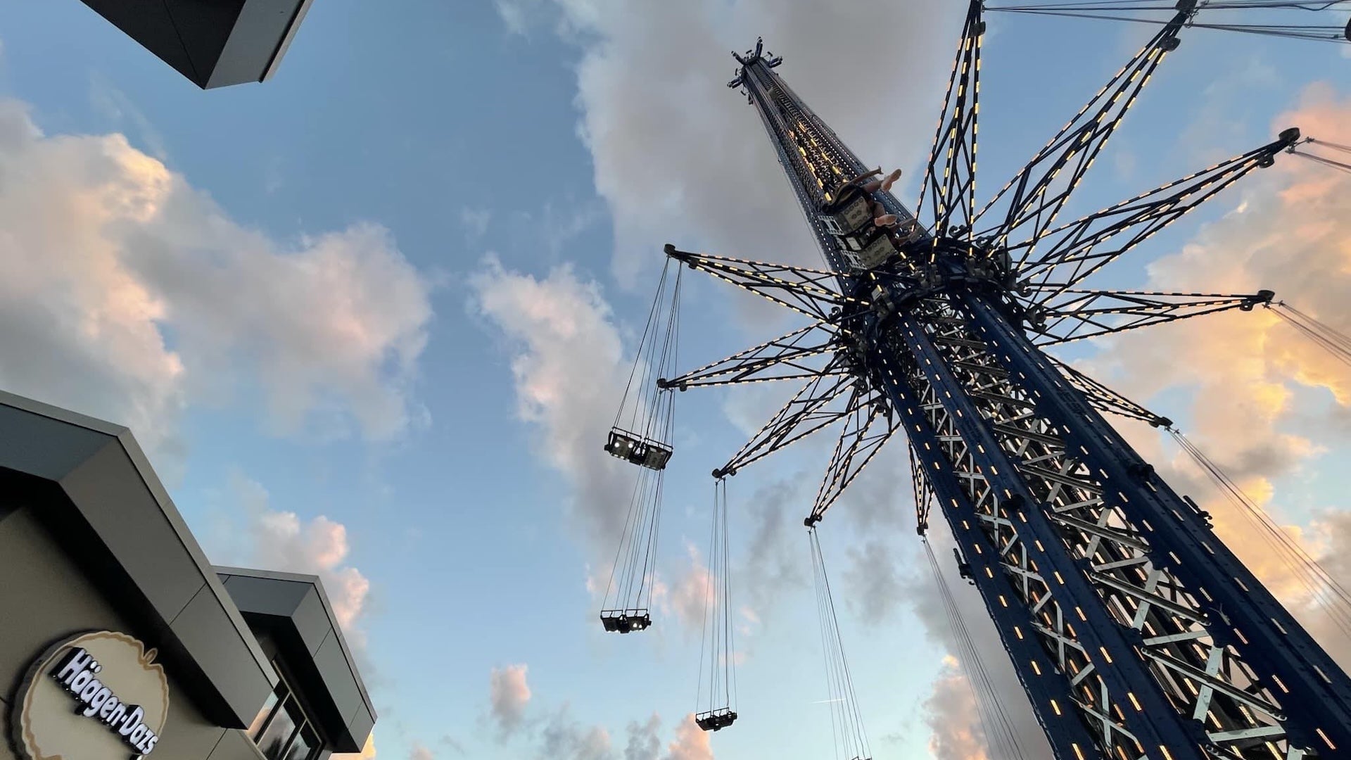 eye view of StarFlyer height ride