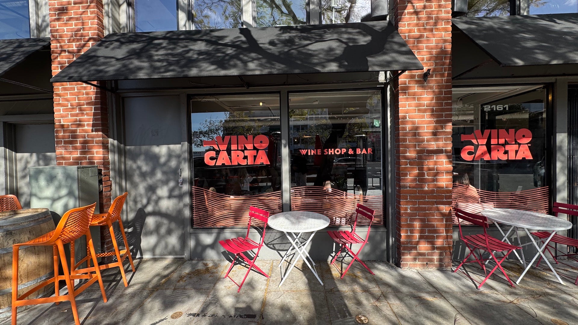 Exterior of a wine shop called Vino Carta