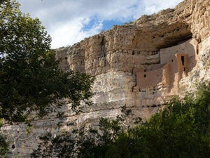 Insider's Guide to Montezuma Castle, Jerome & Sedona Day Tour
